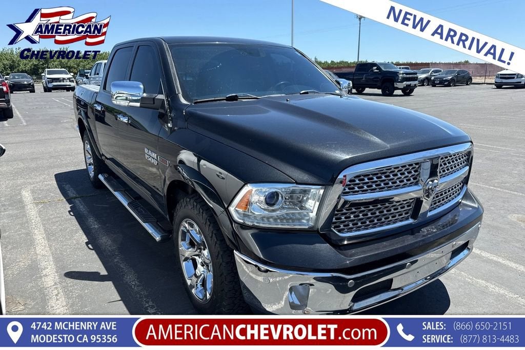 2018 RAM 1500 Laramie 4x4 Crew Cab 5'7's photo