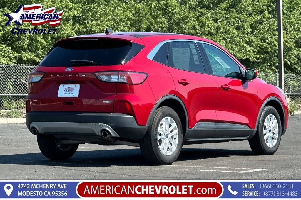 2020 Ford Escape SE