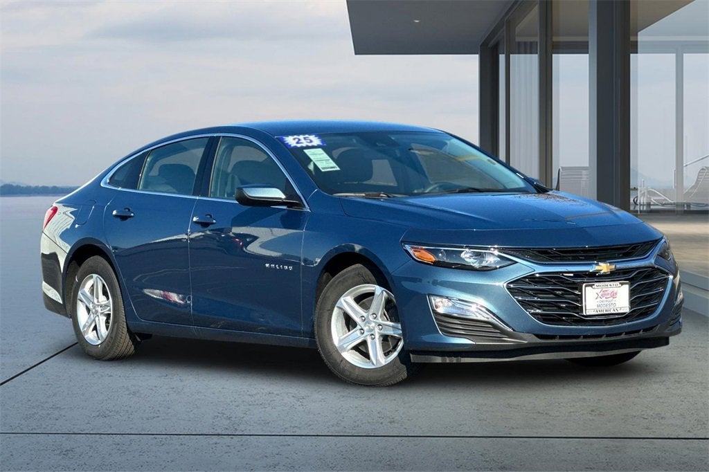 2025 Chevrolet Malibu LS