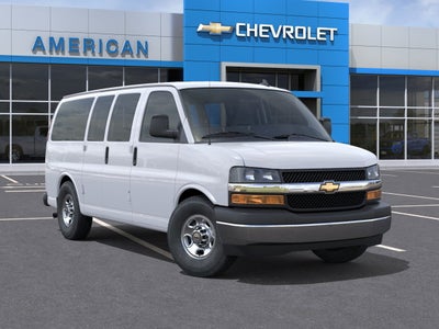 2025 Chevrolet Express Passenger 3500 1LT