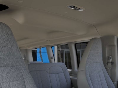 2025 Chevrolet Express Passenger 3500 1LT