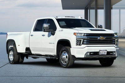 2022 Chevrolet Silverado 3500 HD High Country DRW