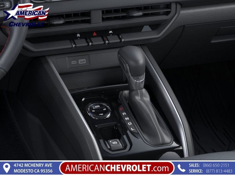 2025 Chevrolet Colorado WT/LT