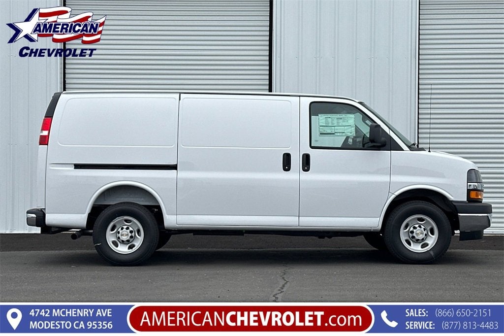 2025 Chevrolet Express Cargo 2500 WT