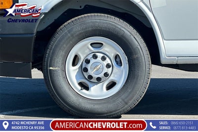 2025 Chevrolet Express Cargo 2500 WT