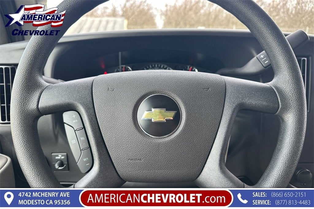 2025 Chevrolet Express Cargo 2500 WT