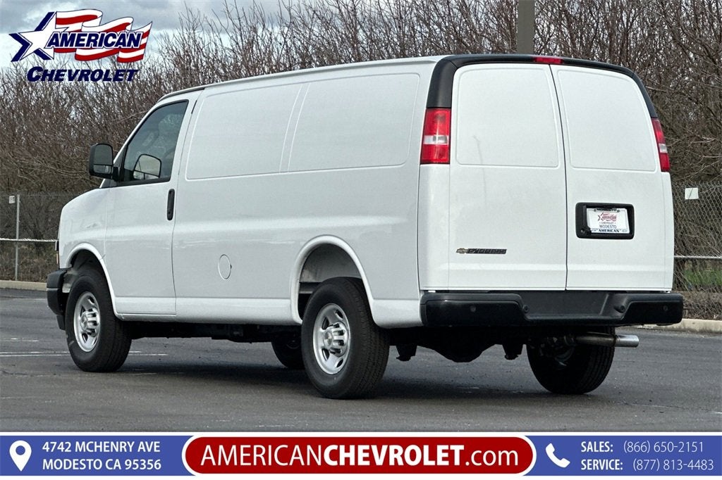2025 Chevrolet Express Cargo 2500 WT