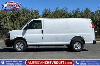 2025 Chevrolet Express Cargo 2500 WT