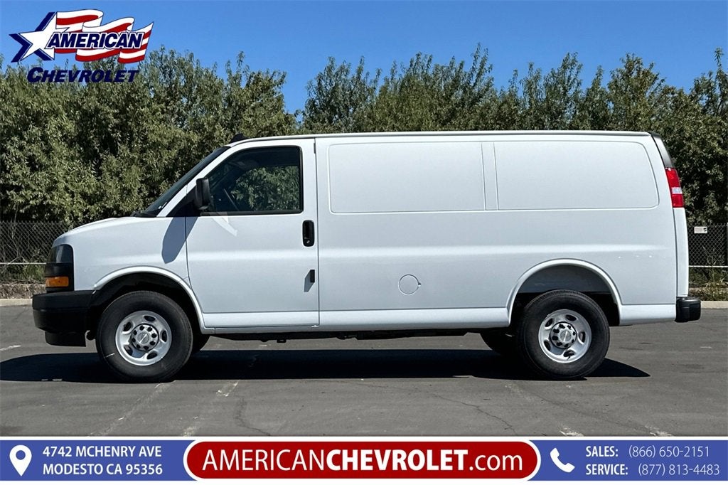 2025 Chevrolet Express Cargo 2500 WT