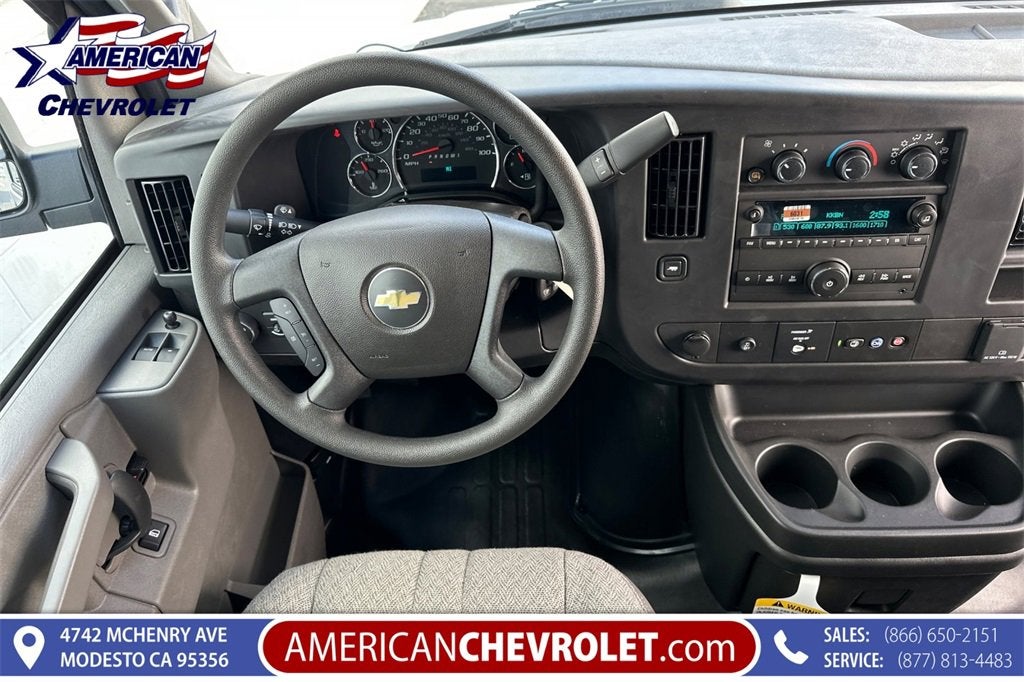 2025 Chevrolet Express Cargo 2500 WT