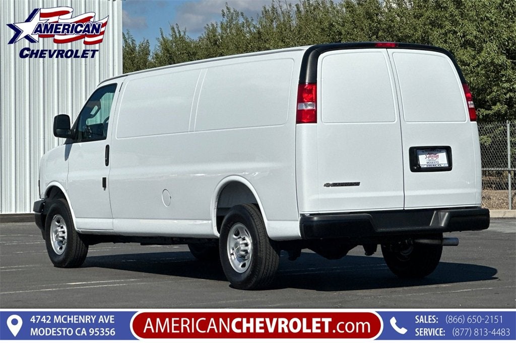 2025 Chevrolet Express Cargo 2500 WT