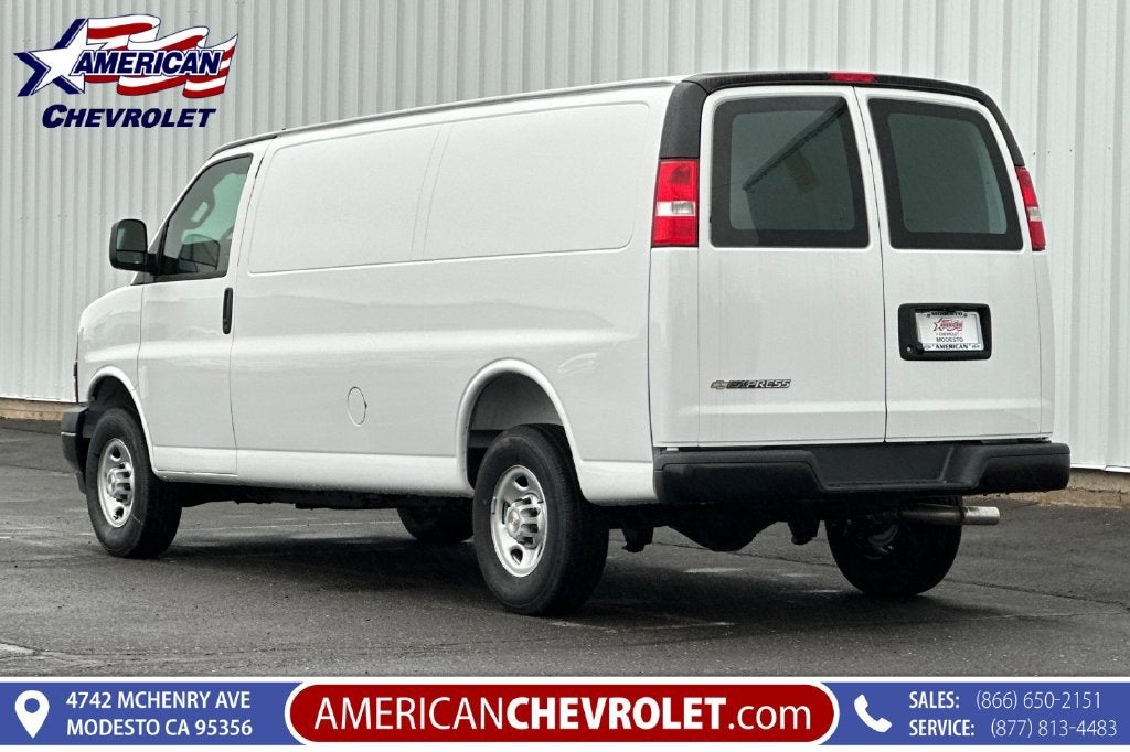 2026 Chevrolet Express Cargo WT