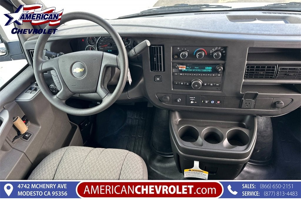 2025 Chevrolet Express Cargo 2500 WT