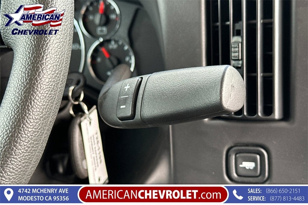 2025 Chevrolet Express Cargo 2500 WT