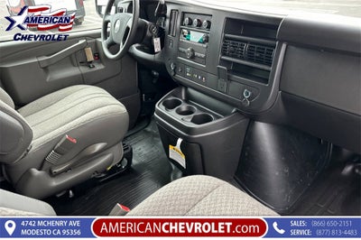 2025 Chevrolet Express Cargo 3500 WT