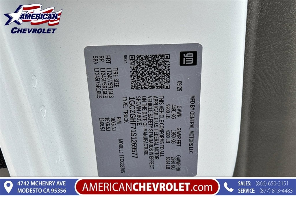 2025 Chevrolet Express Cargo 3500 WT