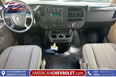 2025 Chevrolet Express Cargo WT