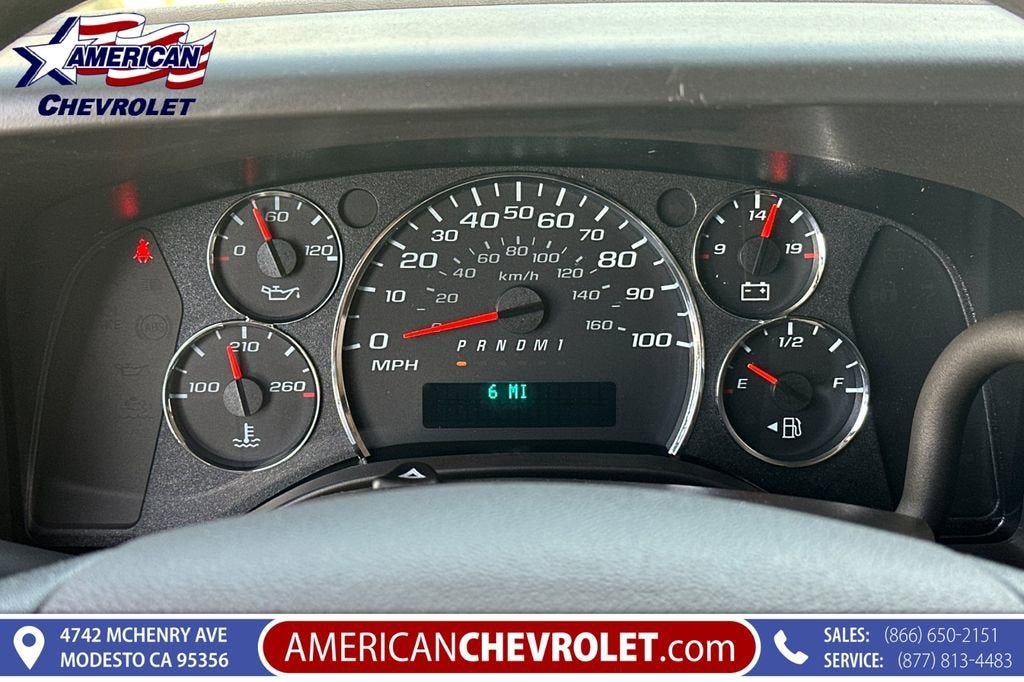 2025 Chevrolet Express Cargo WT