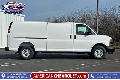 2025 Chevrolet Express Cargo WT