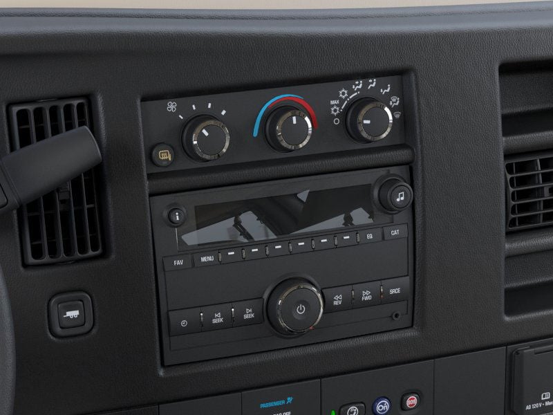 2025 Chevrolet Express Cargo WT