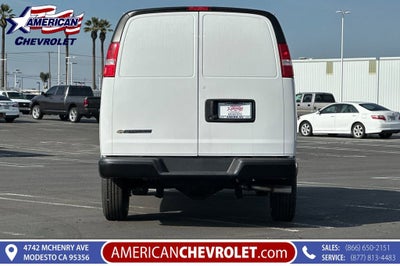 2025 Chevrolet Express Cargo WT