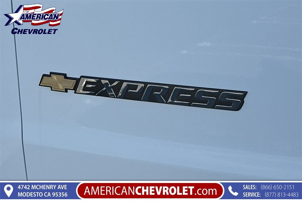 2025 Chevrolet Express Cargo 3500 WT
