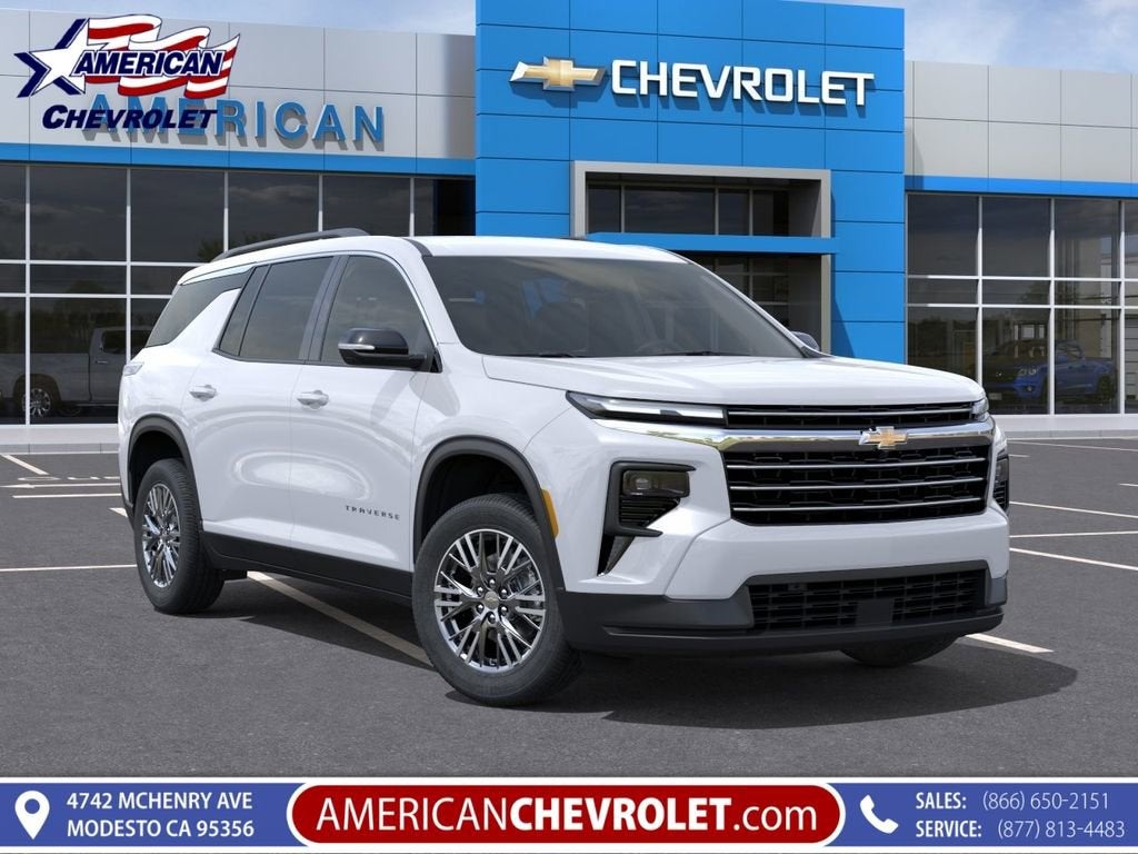 2026 Chevrolet Traverse FWD LT's photo
