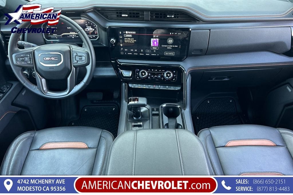 2025 GMC Sierra 1500 AT4