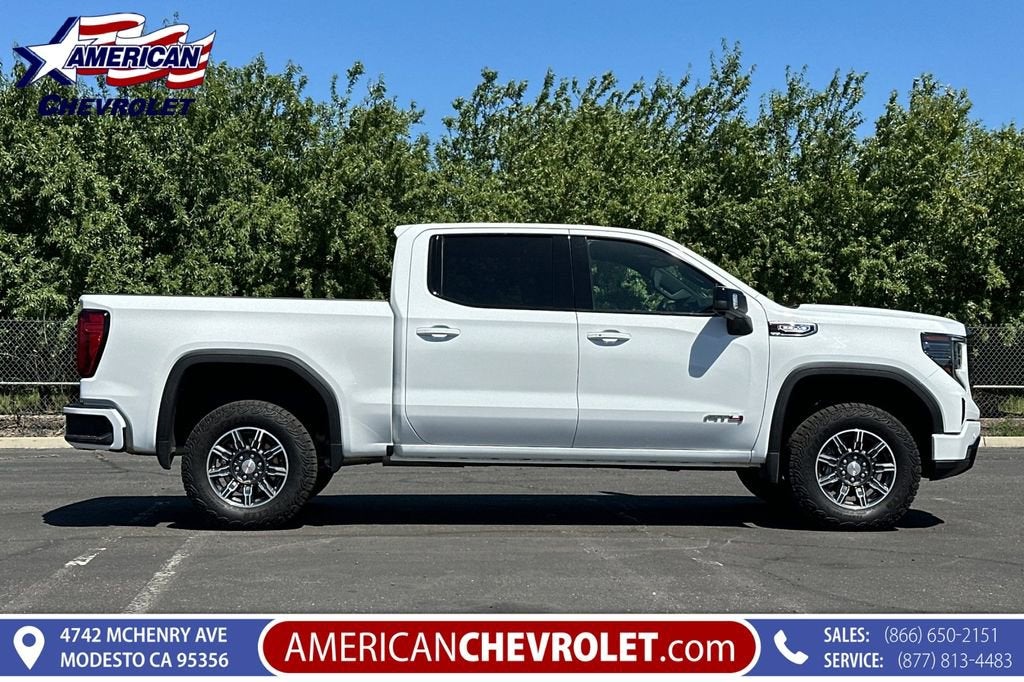 2025 GMC Sierra 1500 AT4