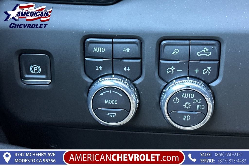 2025 GMC Sierra 1500 AT4