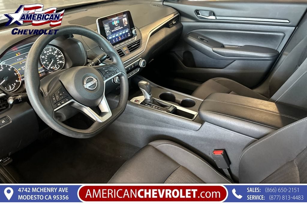 2025 Nissan Altima SV