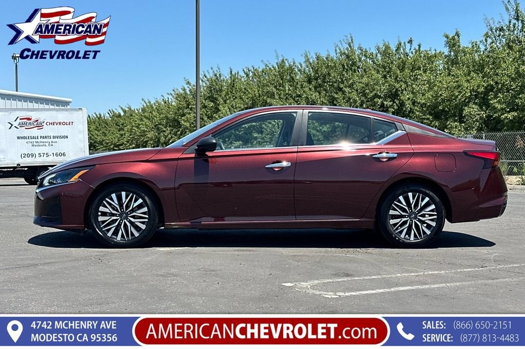 2025 Nissan Altima SV