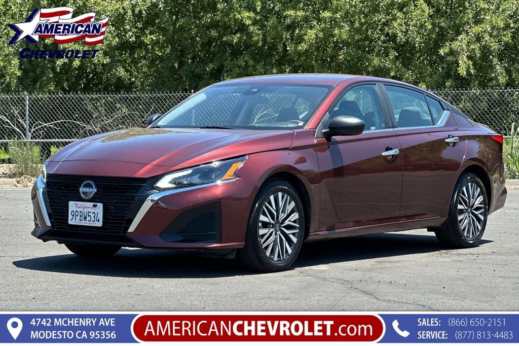 2025 Nissan Altima SV