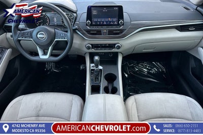 2025 Nissan Altima SV