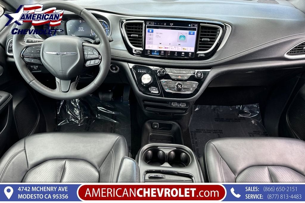 2024 Chrysler Pacifica Hybrid S Appearance Pkg