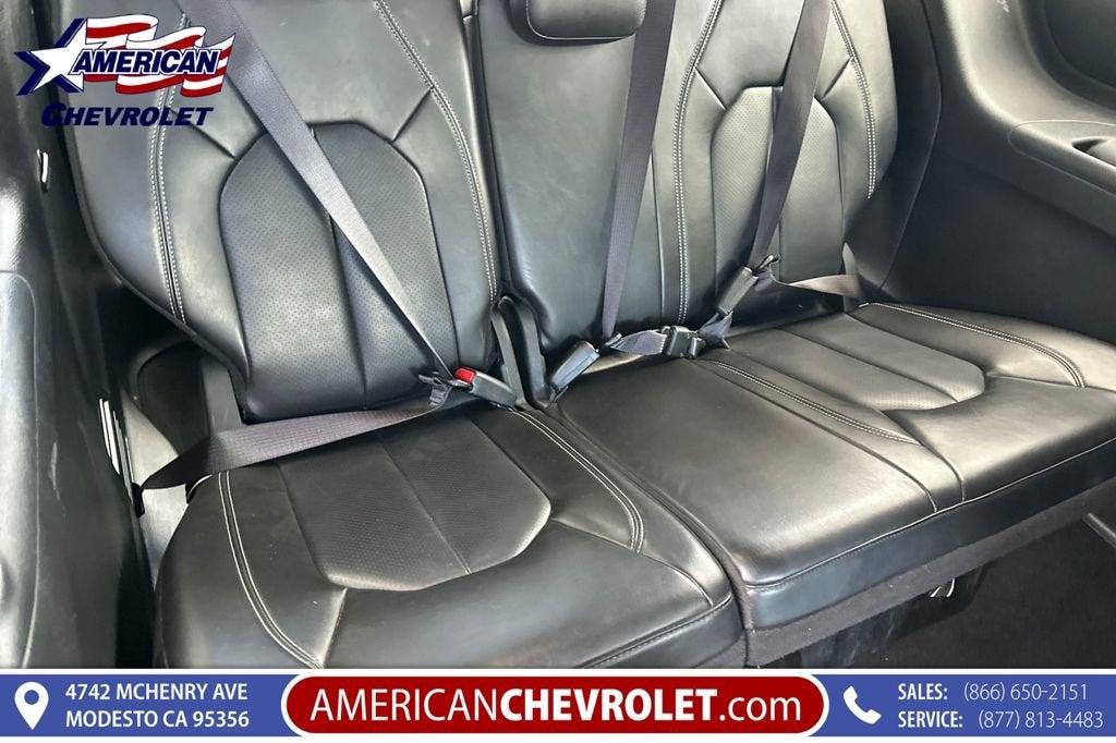 2024 Chrysler Pacifica Hybrid S Appearance Pkg