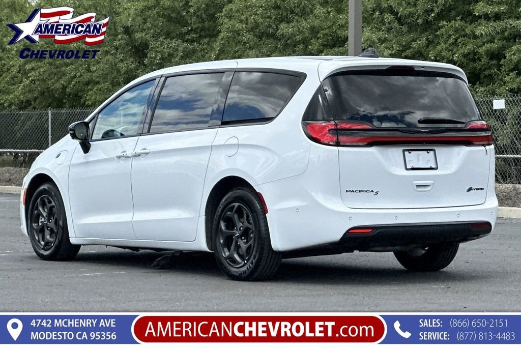 2024 Chrysler Pacifica Hybrid S Appearance Pkg