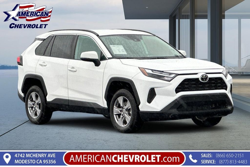 2023 Toyota RAV4 XLE