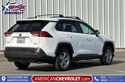 2022 Toyota RAV4 Hybrid XLE