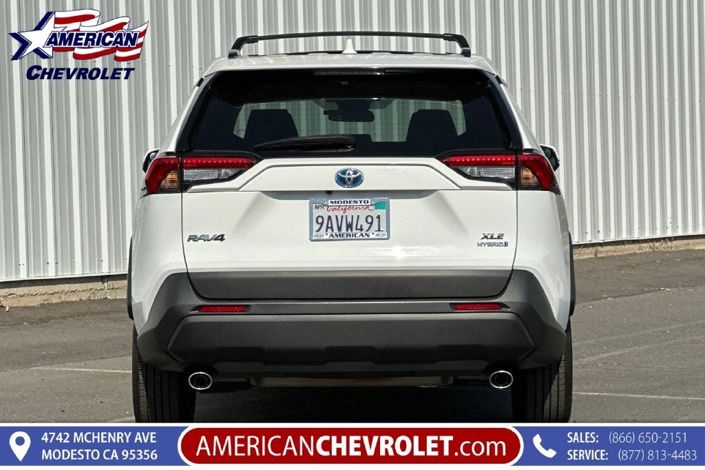 2022 Toyota RAV4 Hybrid XLE