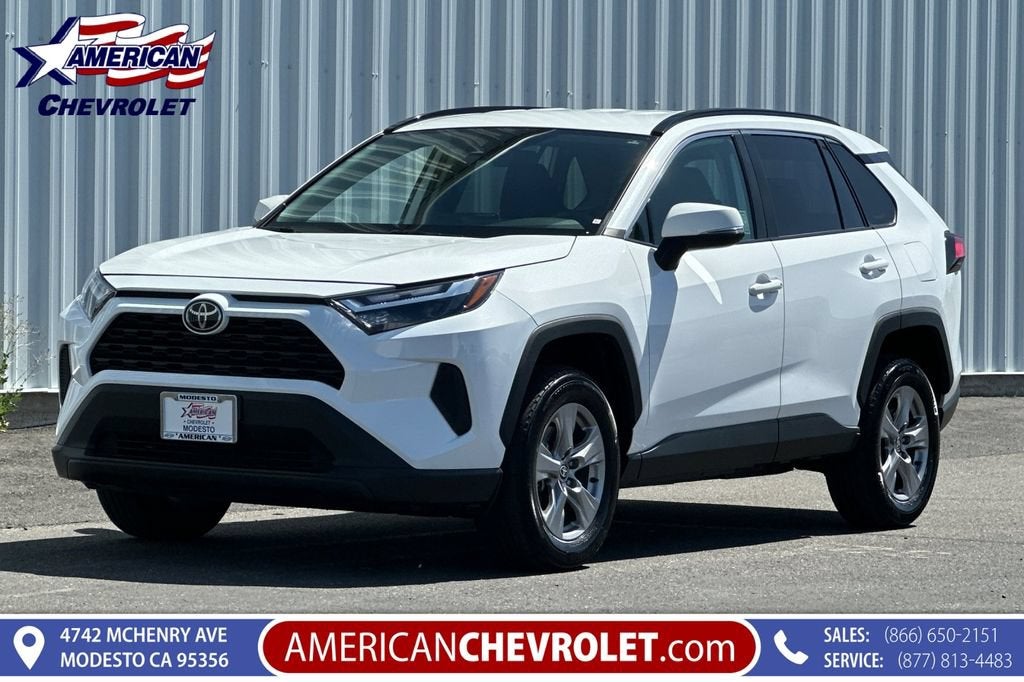 2025 Toyota RAV4 XLE