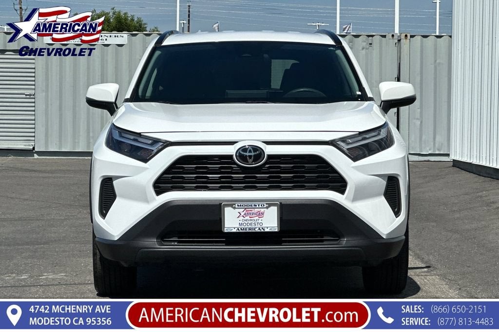 2025 Toyota RAV4 XLE