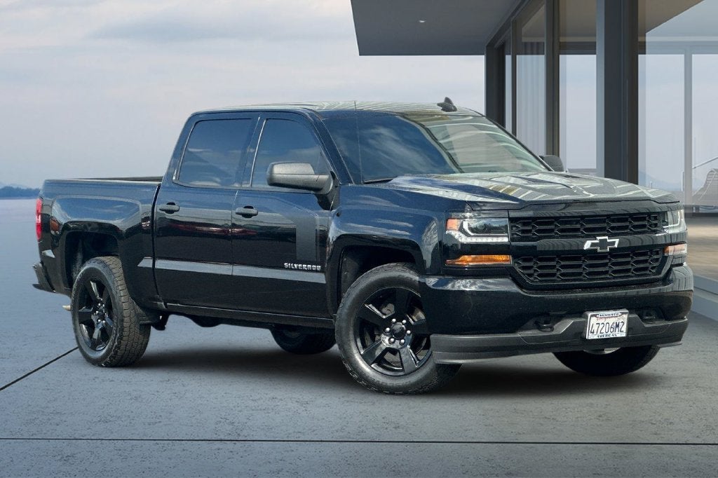 2018 Chevrolet Silverado 1500 Custom