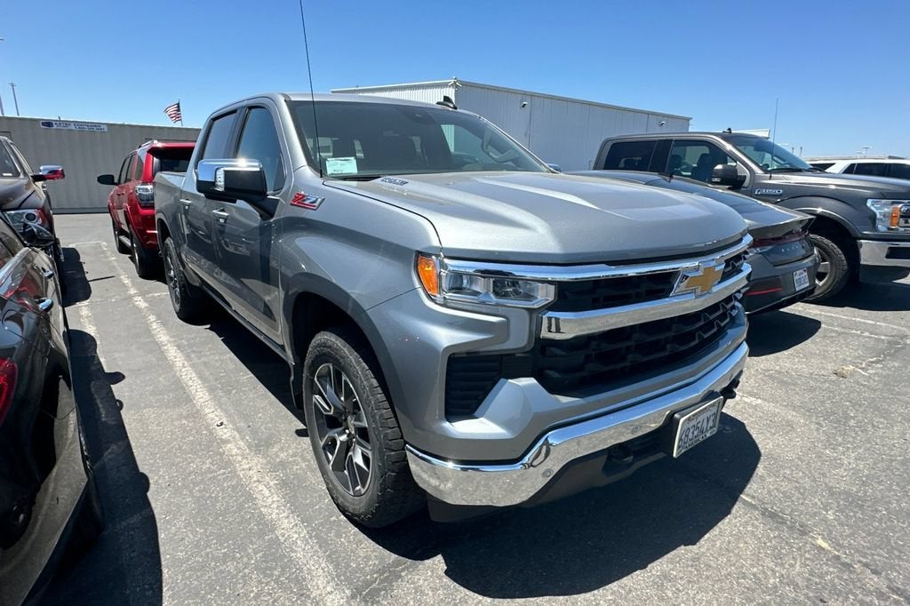 2024 Chevrolet Silverado 1500 LT