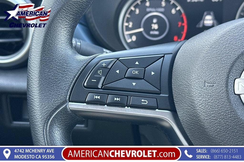 2025 Nissan Versa SV