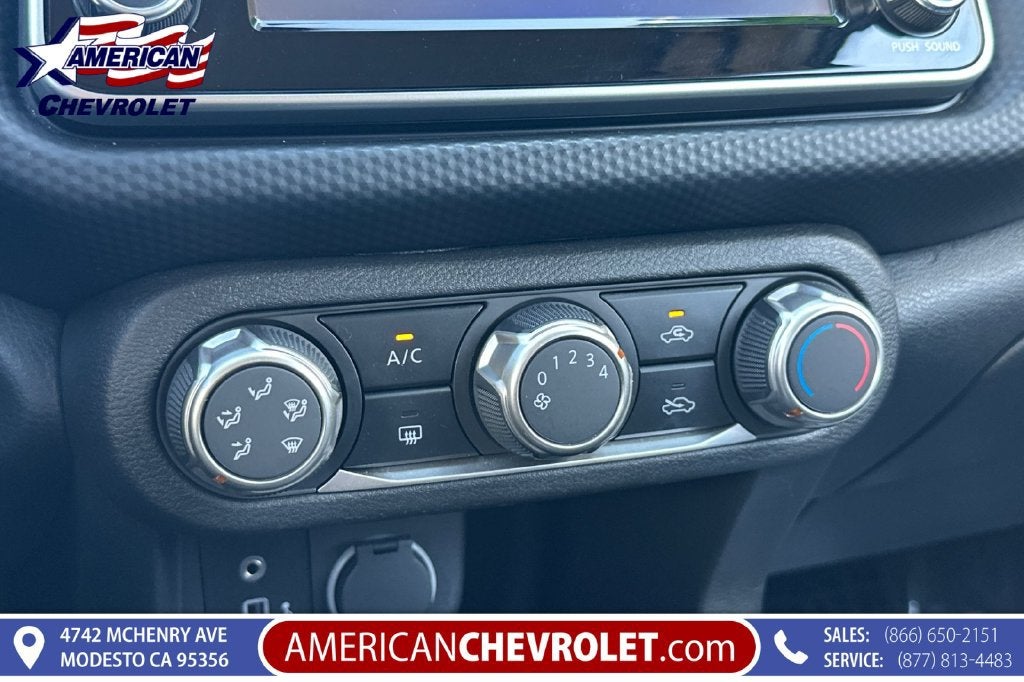 2023 Nissan Kicks S