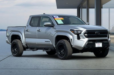 2024 Toyota Tacoma 4WD SR5