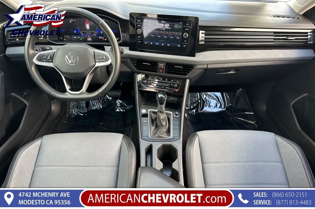 2025 Volkswagen Jetta SE