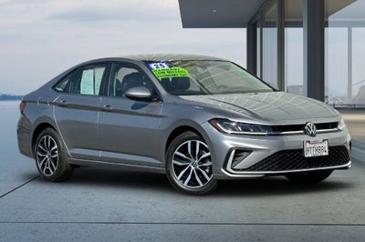 2025 Volkswagen Jetta SE