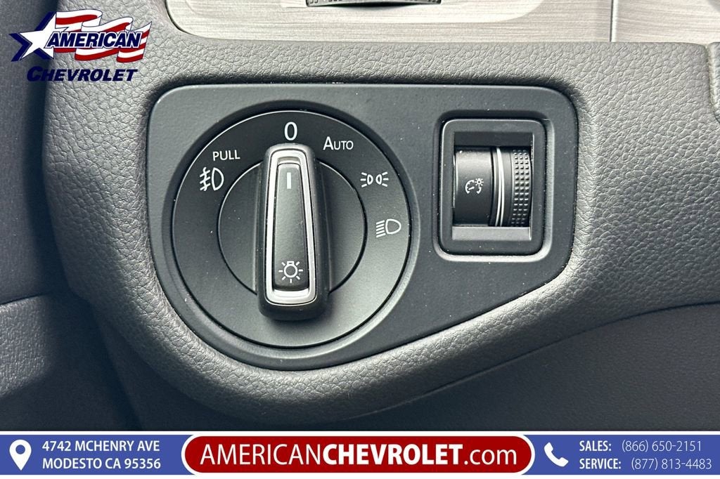 2017 Volkswagen Golf SportWagen S